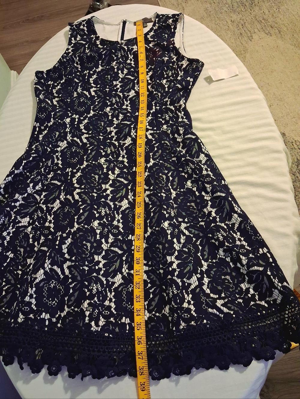 Donna Ricco Navy Lace Midi Dress with Ivory Underlay Size 14 - Picture 7 of 10